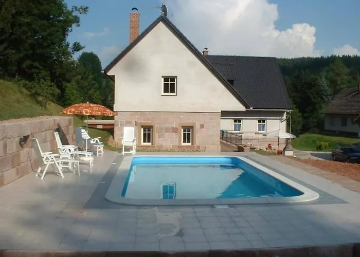 In Bohemian With Shared Pool *