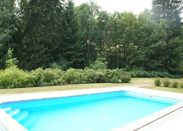 公寓 In Bohemian With Shared Pool Pecka
